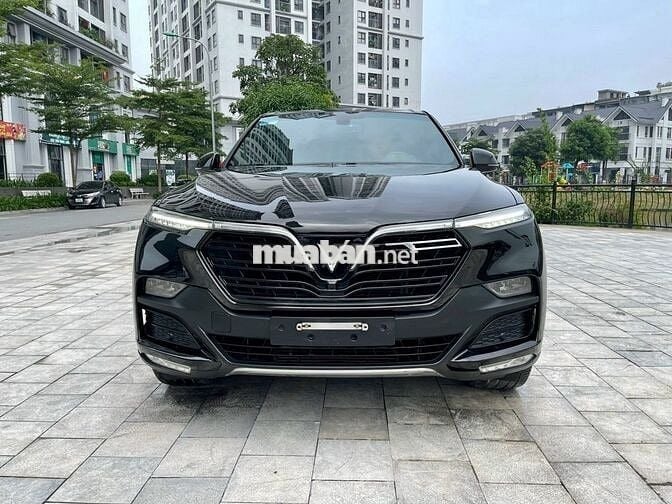 VinFast Lux SA2.0 sx 2020 2.0 AT - 50,000 km.