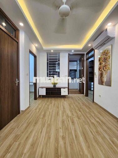 Bán chung cư GIÁP nhất, Thanh Xuân. 3n 2vs. Giá 3.15 tỷ