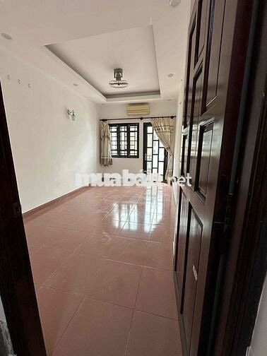 Nhà Mới  3PN  Nguyễn Chảnh Chân Quận 1