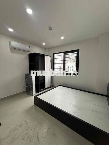 TRUNG TÂM QUẬN 10 STUDIO FULL NỘI THẤT CỬA SỔ TRỜI NHÀ MỚI 100%