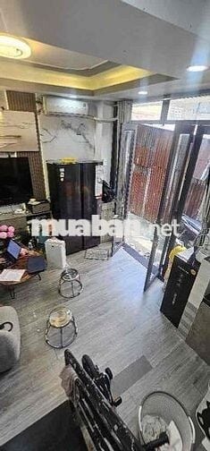 Nhà nở hậu quận 7 - Nhỉnh 2 tỷ - Lê Văn Lương