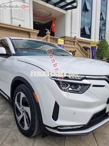 VinFast VF8 Eco AWD 2023