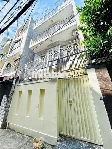 Bán nhà 3 tầng mới, rộng rãi, gần khu ẩm thực Phan Xích Long.