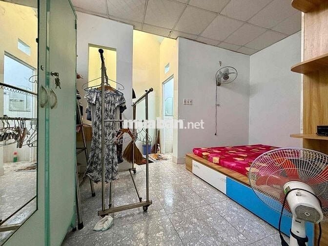 Bán nhà bình tân, p. bình trị đông đường tỉnh lộ 10 gần Tên lửa