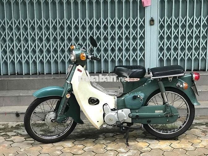 Honda Cub 78/50cc .  Xe ngon lắm có đề