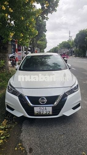 Ô tô Nissan Almera EL 2021 màu trắng