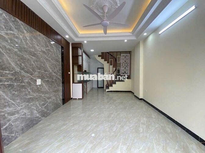 Nhà 206 Cổ Linh Đối Diện Aeon Long Biên Ô Tô Nhỏ Qua Cửa – 6.x tỷ