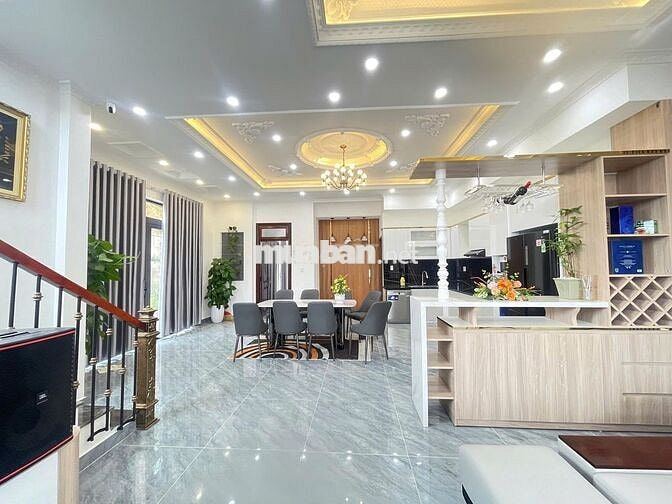 Bán Villa Đường Trình Hoài Đức Phường 11 Đà Lạt