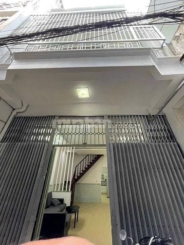 Bán nhà 327/ Quang Trung, P.10, GV: 4 x 14, giá 4,5 tỷ.