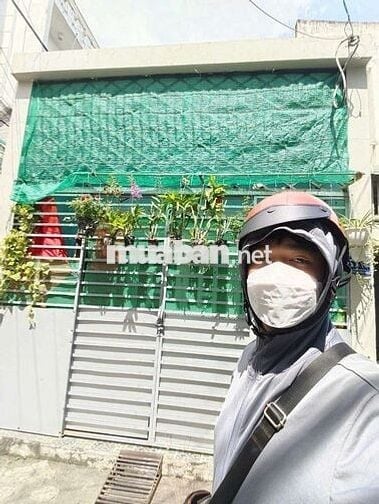 Bán Nhà 2 mặt tiền HXH DT 67m2 Giá 3.9 Tỷ SHR Linh Xuân Thủ Đức đầu tư