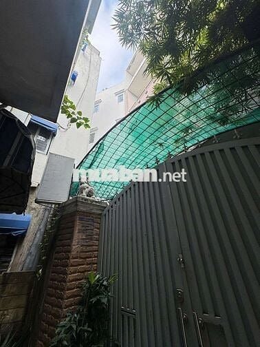 123/15 Thích Quảng Đức 5,8 x 18 nở hậu 6,5 m, 4 tầng 5 PN 4 WC