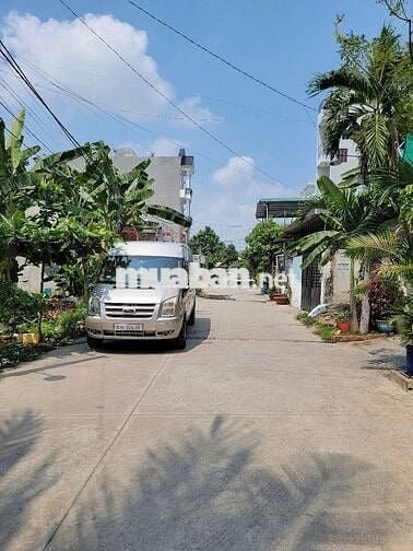 Cần bán gấp lô đất 140m2- Sát Phạm Văn Đồng- HXH 6m- Nở hậu - 9.5 tỷ