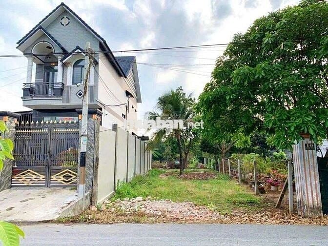 Chủ bán lỗ lô đất 200m2 nằm cạnh Suối Sâu -Trảng Bàng . Giá 550tr, SHR