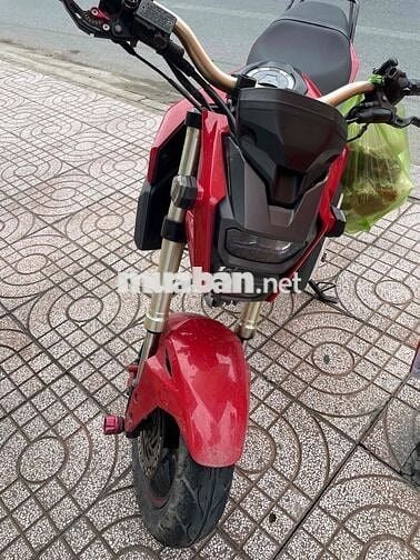 xe còn đẹp máy còn êm