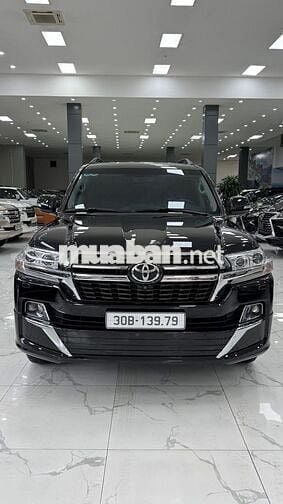 Toyota Land Cruiser 4.6V8, sản xuất 2020 cực đẹp.
