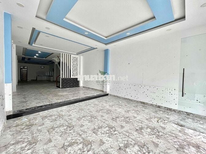 CHO THUÊ NHÀ KINH DOANH 4 TẦNG MẶT TIỀN THÍCH QUẢNG ĐỨC CÓ THANG MÁY
