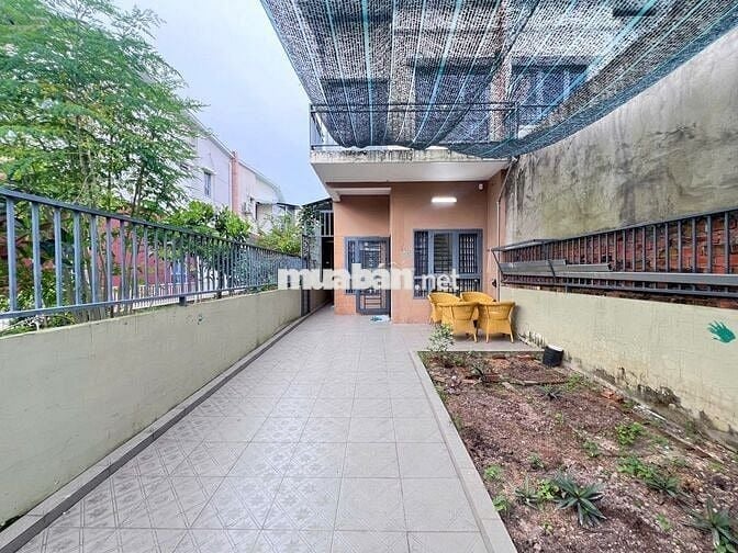 Cho thuê nhà nguyên căn 2 tầng KĐT Oasis, 2PN,gần ĐH Việt Đức, giá 6tr