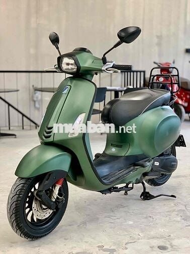 🔥Vespa Sprint 125 ABS 2018 xanh rêu nhám chuẩn zin