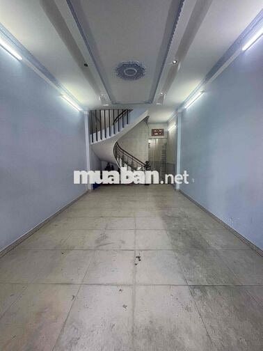 Cho thuê nhà hxt thông 4x16m 2 lầu st 4pn 3wc 12tr