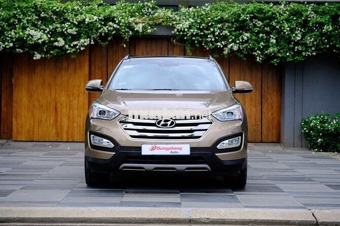 Hyundai Santa Fe 4WD 2015 - 75000 km