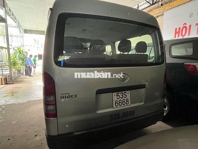 Thanh lý xe Toyota Hiace (16 chỗ)