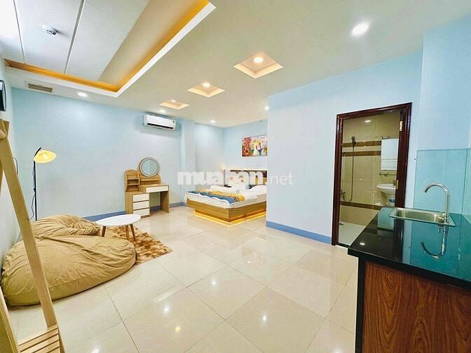 Căn Hộ Full Nội Thất - Rộng Rãi - Thoáng - Ngã Tư Bốn Xã - Hoà Bình