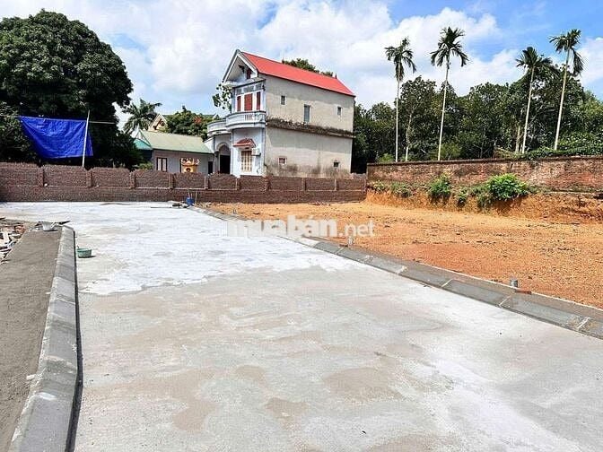 Cần bán mảnh đất 100m2 ở Hoà Lạc