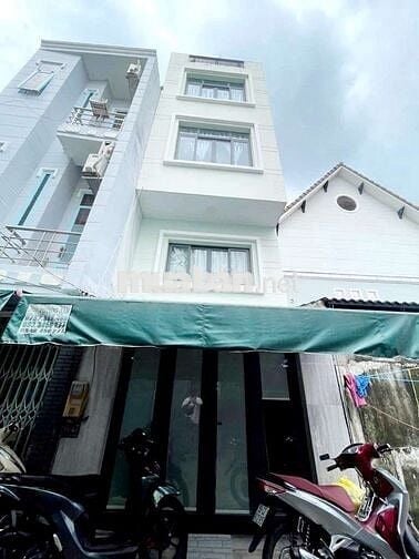 NHÀ ĐẸP 4 TẦNG - 7 PHÒNG - HXH - BÙI VĂN BA QUẬN 7 CHỈ 5TY5