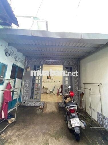 Nhà hẻm Liên Khu 10-11 (Phan Anh) P.BTĐ 2.7x11 1lầu 2tỷ 500 triệu