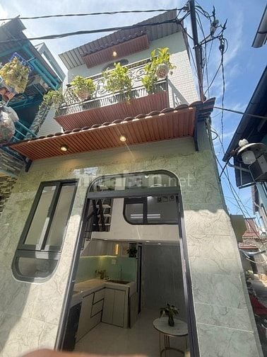 Nhà Lửng lầu sổ hồng riêng p10 Quận 8
