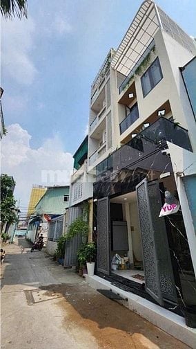 Bán nhà riêng đẹp xuất sắc tại Lê Minh Xuân, 4,15 tỷ, 60m2, Tân Bình, 