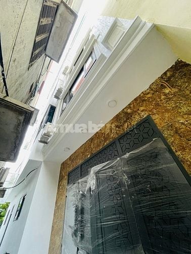 Toà CCMN Ngọc Hồi - THANH TRÌ - Hà Nội 75m2 - 6 tầng 10 phòng kk 