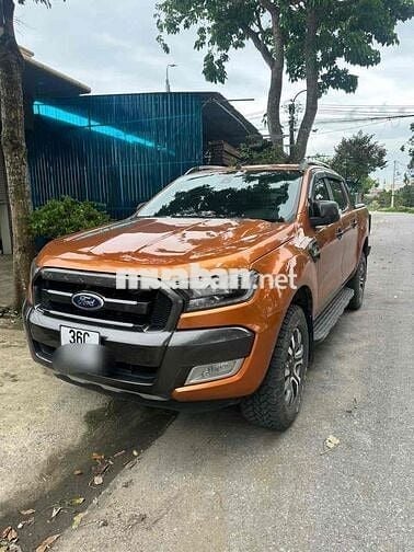 Ford Ranger 2016 Wildtrak 2.2 4x2 AT - 200000 km