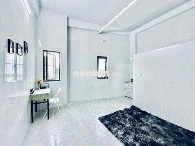 NGAY LÀNG ĐẠI HỌC PHÒNG MỚI XÂY