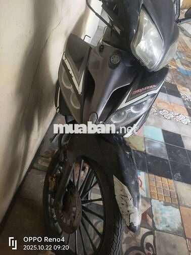 Xe máy Yamaha Jupiter màu đen đã sử dụng