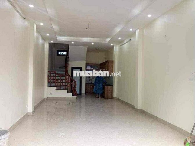 Dưới 3 tỷ có nhà đẹp Định Công-oto vào-60m ra phố-40m*2T;MT4m;2N