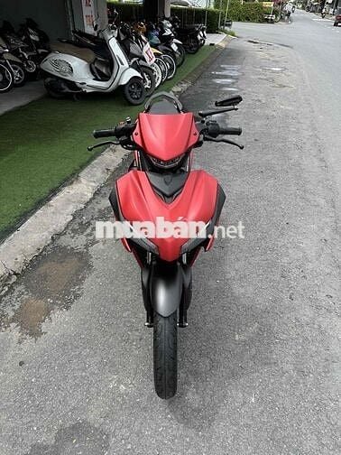 yamaha exciter 155 ( góp cần cccd không nợ xấu )