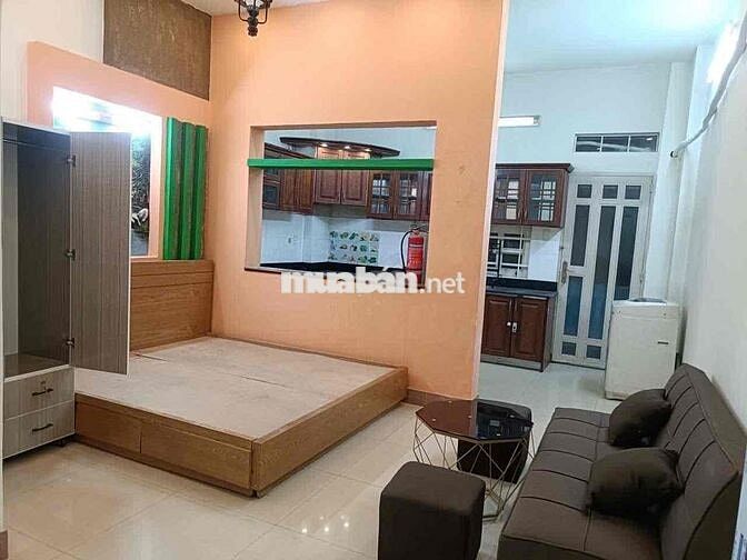 CHO THUÊ CĂN HỘ TÁCH BẾP TRANG BỊ FULL NỘI THẤT Ở GIA ĐÌNH TRẺ NHÓM SV