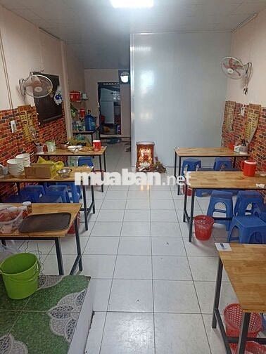 SANG QUÁN BÚN. MẶT TIỀN 100MV. GẦN DHCT CÓ PHÒNG Ở LẠI
