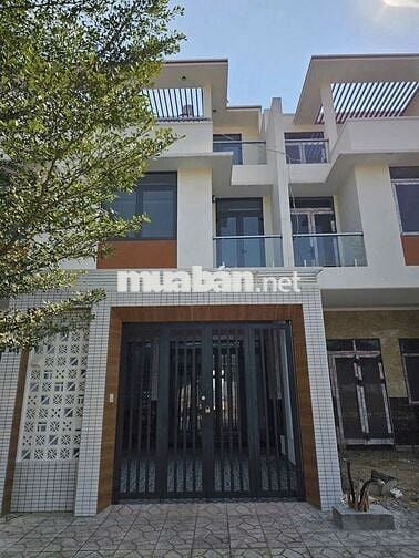 🏡 CHỦ GỬI BÁN GẤP – NHÀ 1 TRỆT 2 LẦU TẠI TP. BẾN CÁT✨