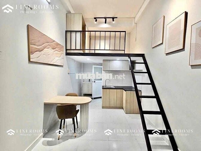 PHÒNG GÁC BAN CÔNG FULL NỘI THẤT GẦN CÔNG THƯƠNG Ở ĐƯỢC 4 NGƯỜI