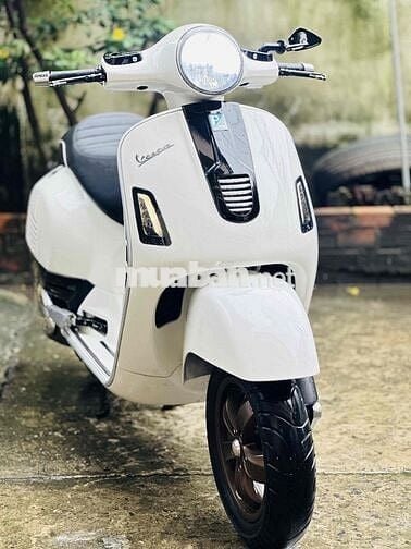 VESPA GTS 125CC 4VAL IE ITALY BSTP CHÍNH CHỦ