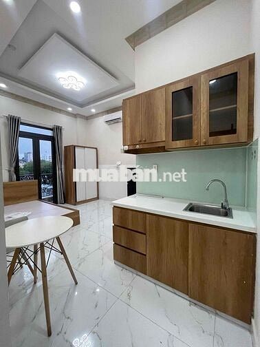 Căn hộ ban công 30m2 đủ nội thất Sư vạn hạnh q10