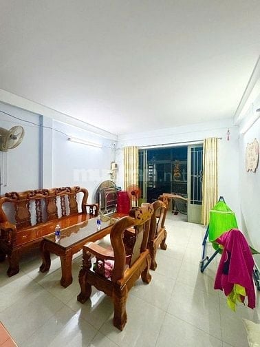 Nhà HXH 305 Lê Văn Quới - gần ngã tư 4 Xã.