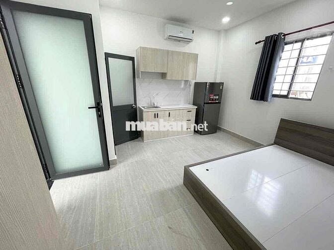CHO THUÊ PHÒNG CỬA SỔ TRỜI MỚI XÂY CUỐI QUANG TRUNG ĐẦY ĐỦ NỘI THẤT