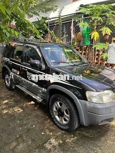 Ford Escape 2003 - 10000 km