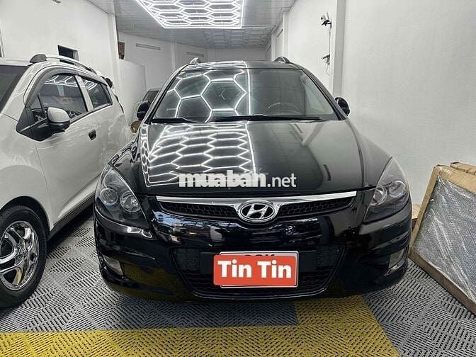 Hyundai i30 CW 2009 1.6 AT - 94000 km