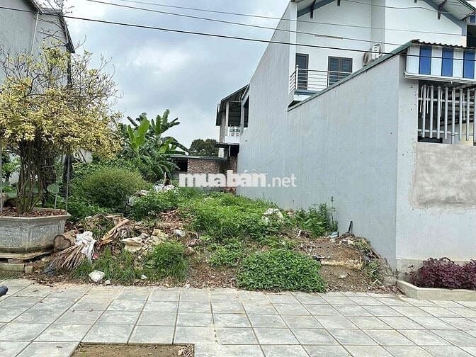 đât hoà lạc 100m full thổ cư giá nhỉnh 2tỷ