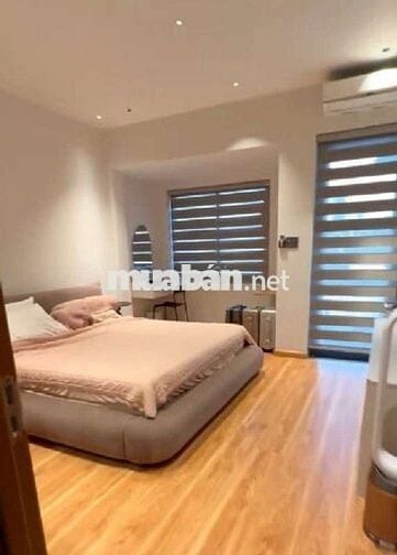 Bán nhà 5 tầng, thang máy, gara ô tô, Trần Huy Liệu PN, hẻm 6m. 21,8tỷ
