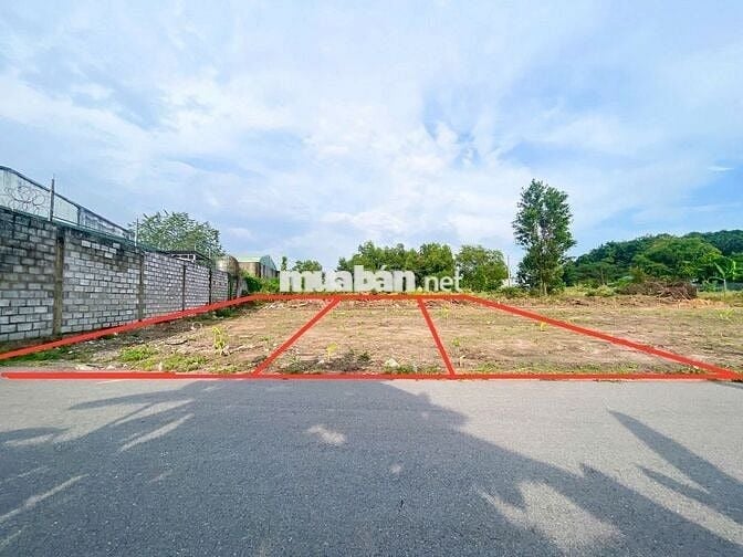 ĐẤT NỀN KDC TÂN TRIỀU GẦN SÂN BAY BIÊN HÒA CHỈ 500TR SANG TÊN SỔ RIÊNG